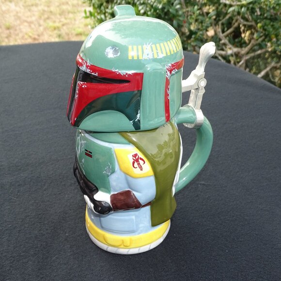 Star Wars Boba‎ Fett Stein - Collectible 22oz Ceramic Mug with Metal Hinge - Picture 3 of 13